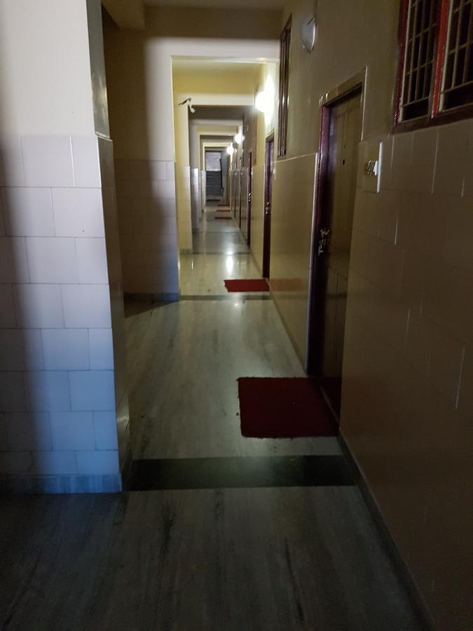 Sri Sai Residency Ξενοδοχείο Τιρουπάτι Εξωτερικό φωτογραφία